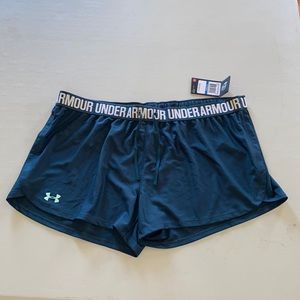 UNDER ARMOUR WORKOUT SHORTS